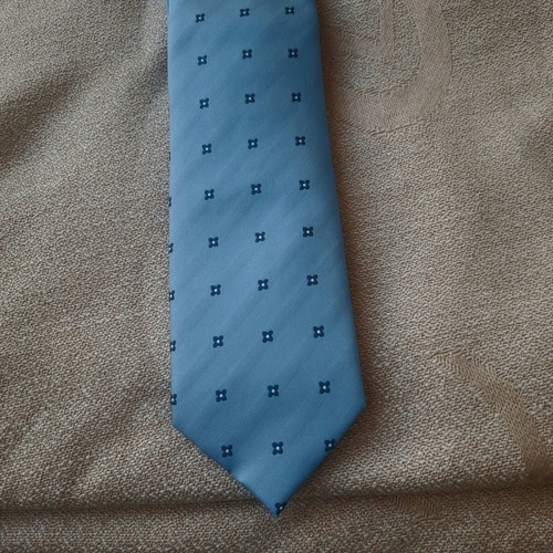 Mark7 Silk Tie Like New, Turquoise Geometric Pattern
