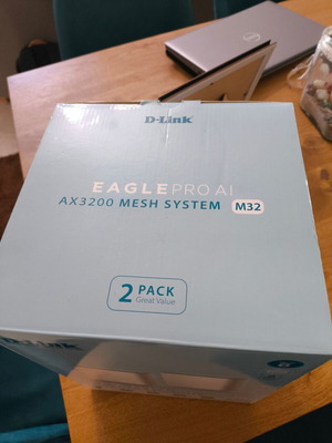 D-Link Eagle Pro AI AX3200 Mesh System M32 like new, 2 pack
