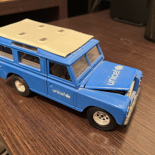Unicef model car blue color