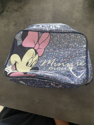 Minnie makeup bag like new