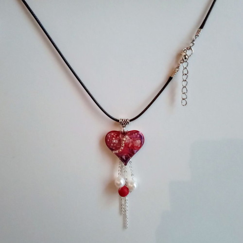 Handmade double-sided necklace new, red, with heart pendant