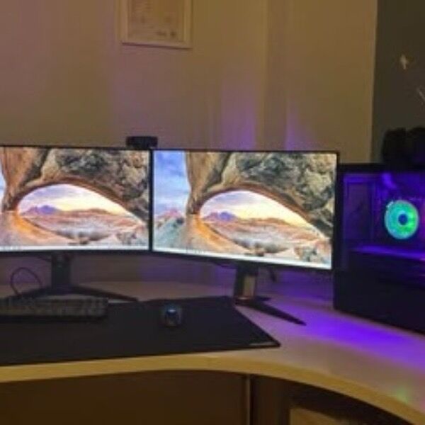 Gaming pc setup full εξοπλισμένο