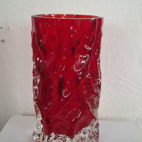 Red lava vase used