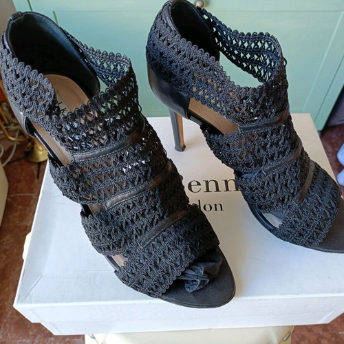 L.K Bennett ankle boots size 39 used, black