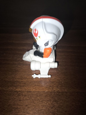 Kinder Star Wars Rebel Pilot figure like new