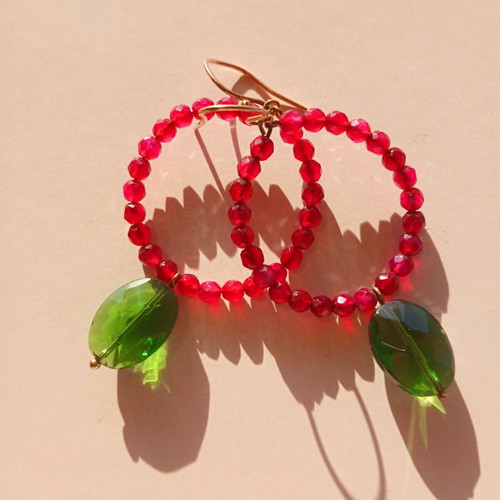 Boho earrings new, handmade with red and green beads