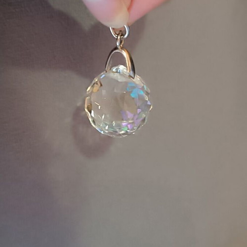 Crystal sphere pendant like new, white and silver