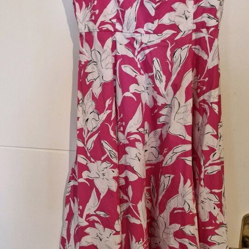 Zara dress with floral print like new, size M, white and pink