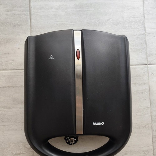 Bruno BRN-0216 Electric Sandwich Maker 1400W used, black