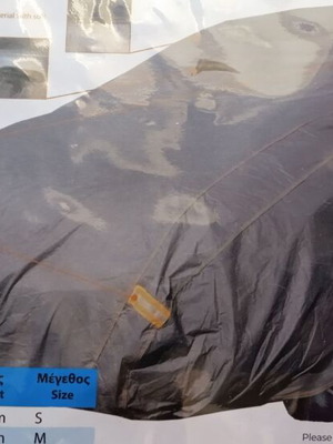 Car Cover waterproof large size with ventilation and reflective details