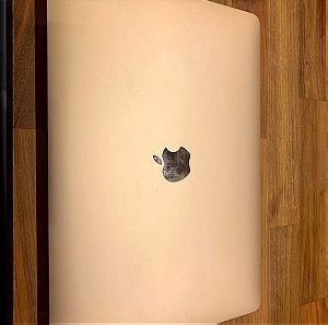 MacBook Air 13 inches