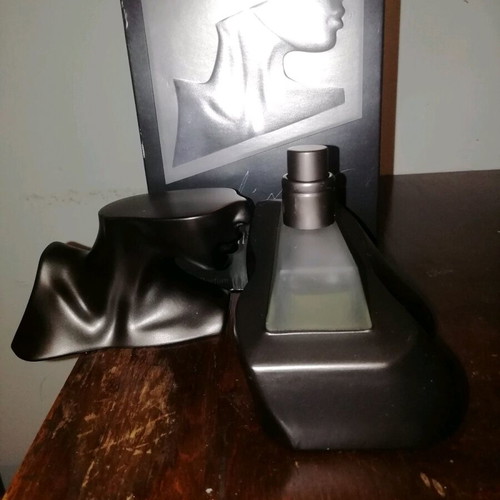 Billie Eilish No. 2 Eau de parfum 100ml like new