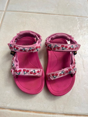 Παιδικά σανδάλια teva 22/23 πέδιλα