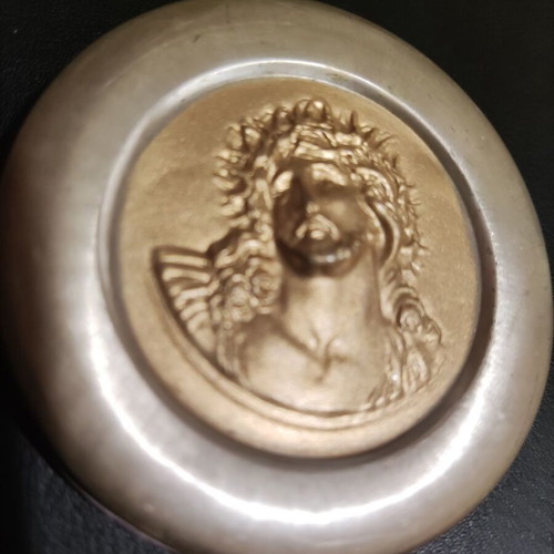 Christ silver with gold plating pendant like new