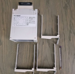 icy dock 3x hdd 3.5" cage 2 tray 5.25"