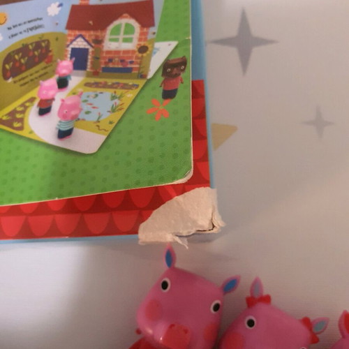 Interactive book The Three Little Pigs used with figures, Psychogios editions