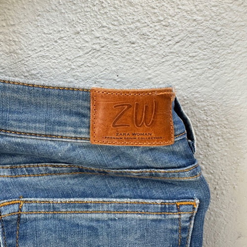 Zara jeans size S 36 8 blue like new