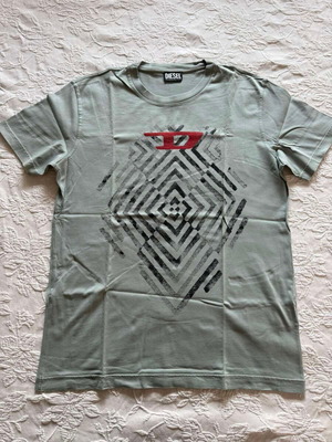 Diesel T-shirt for boys, size L, green