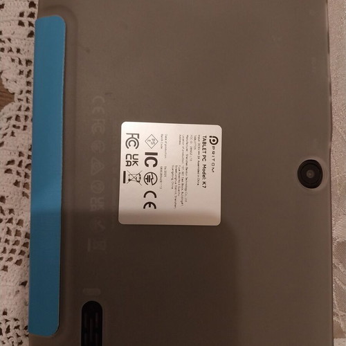 Touch 7 Tablet like new with Android Go and protective case