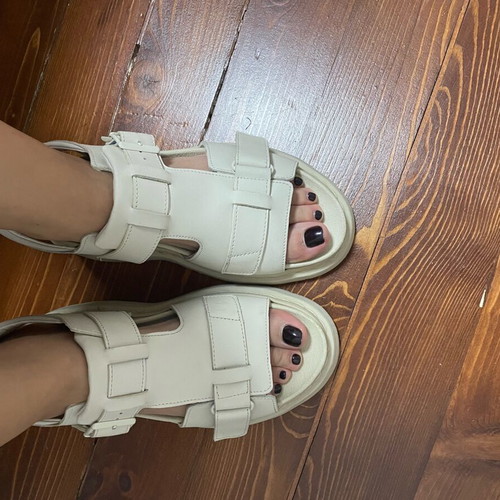 Dr. Martens Kamilah off-white sandals like new, size 39