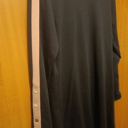 Only dress dark blue with pink stripe and buttons like new, size M