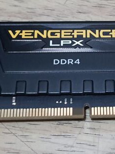 Corsair Vengeance LPX 16GB DDR4 2666 RAM used with issues