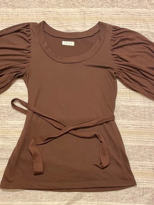 Yazz blouse brown with puffed sleeves, size S like new