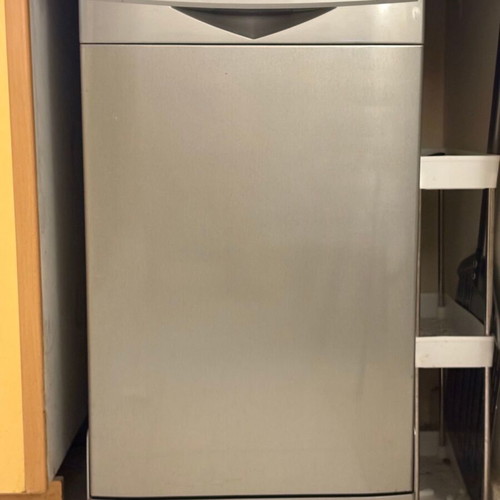Indesit dishwasher 40cm