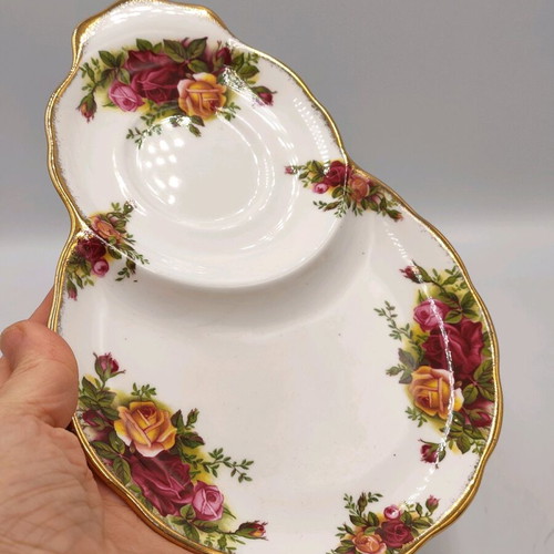 Royal Albert Old Country Roses coffee/tea tennis set like new