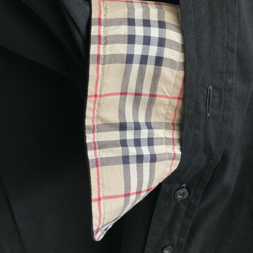 Burberry long-sleeve shirt small black used