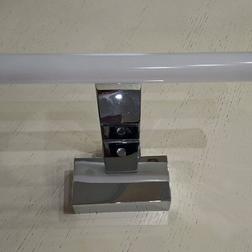 LED wall light 5.5W 4000K 435lm 220V like new