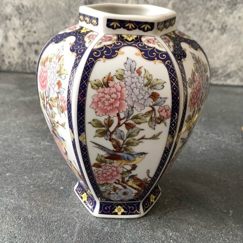 Vase used, beautiful