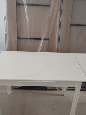 Dining table with 6 chairs used, extendable 178 cm length