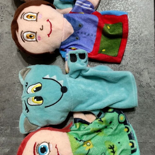 Puppet dolls like new, plush for puppet theater
