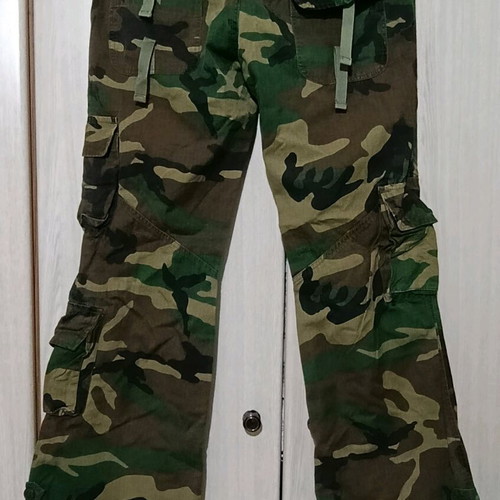 Molecule camouflage pants XL new, cargo style
