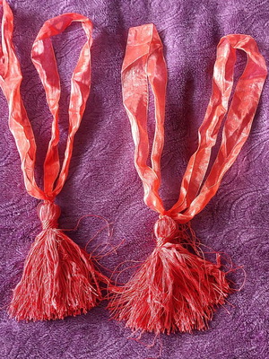 Red curtain tiebacks, set of 2