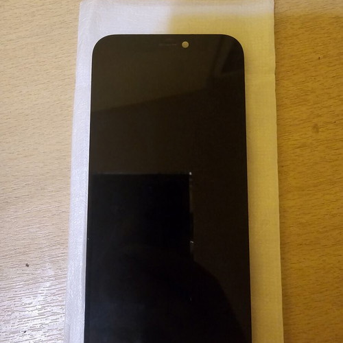 iPhone 12 mini screen used, authentic with lines