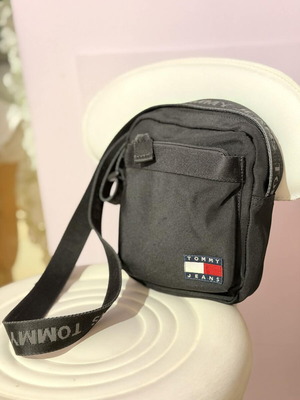 Tommy Hilfiger men's bag new with tags black and red