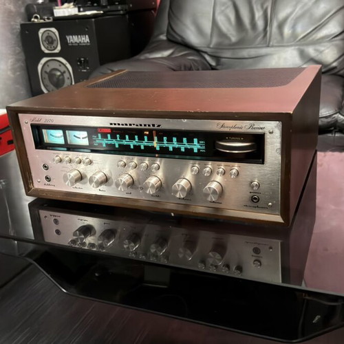 Marantz 2270 amplifier like new, excellent condition