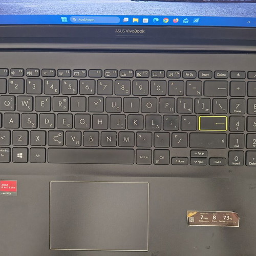 Asus VivoBook 15 M513UA Ryzen 5 5500u 16GB 1TB SSD Windows 11 Pro like new
