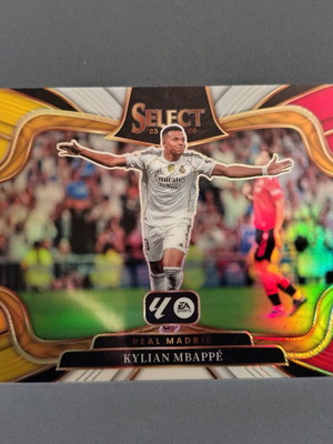 Kylian Mbappé 2025-26 Select La Liga Field Level Multi-Color Prizm #225 like new