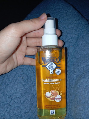 Dry Body Oil new with pleasant aroma