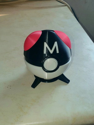 Master Ball Pokeball Nintendo Switch Cartridge Holder like new