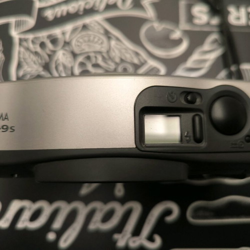 Canon Prima AF-9S film camera like new with 35mm lens and flash