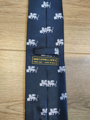 Italian silk tie like new, blue