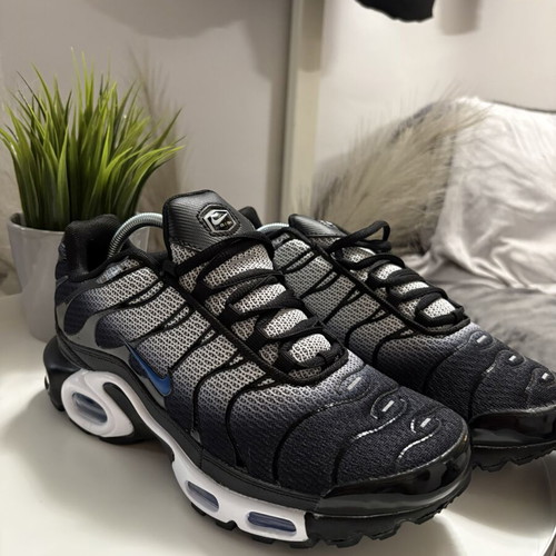 Nike TN sneakers, DS condition, size 42.5, black