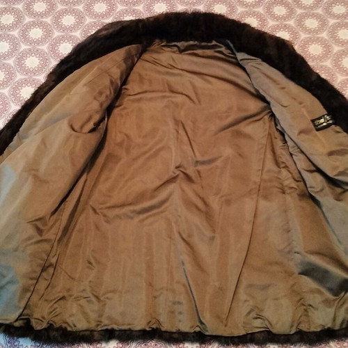 Mink fur coat size M like new brown
