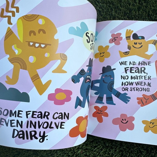 Everybody Feels Fear book new in English for kids