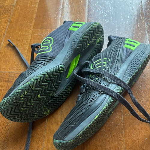 Wilson Tennis Shoes Unisex Size 37.5 Like New Black Green