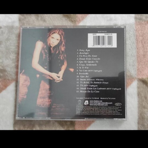 Grandes Exitos Shakira CD like new, pop